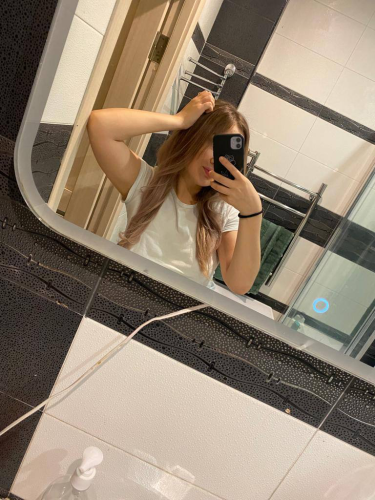 Проститутка Питера Крис Блондинка c 2 размером груди у метро Проспект Славы Санкт-Петербург Фото-2